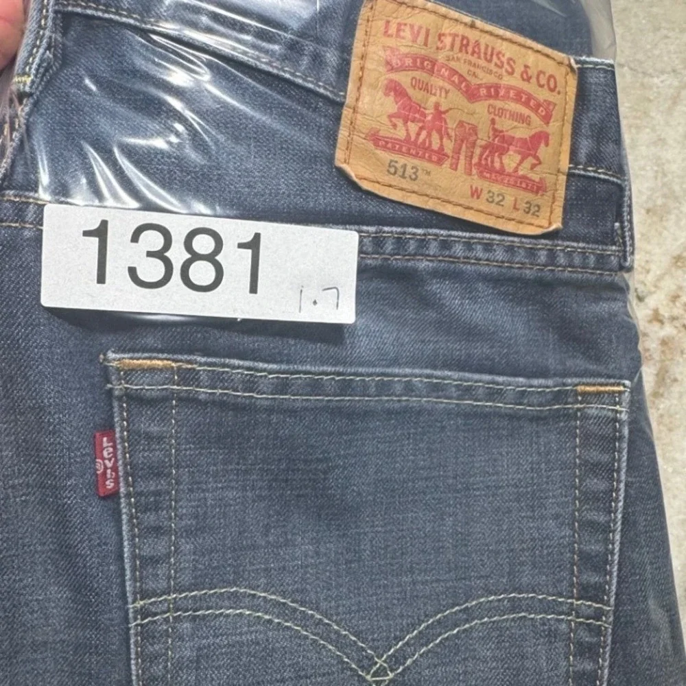 Levi's 513 Slim Straight Jeans Mens 32x31 Stretch Blue Denim Mid Wash